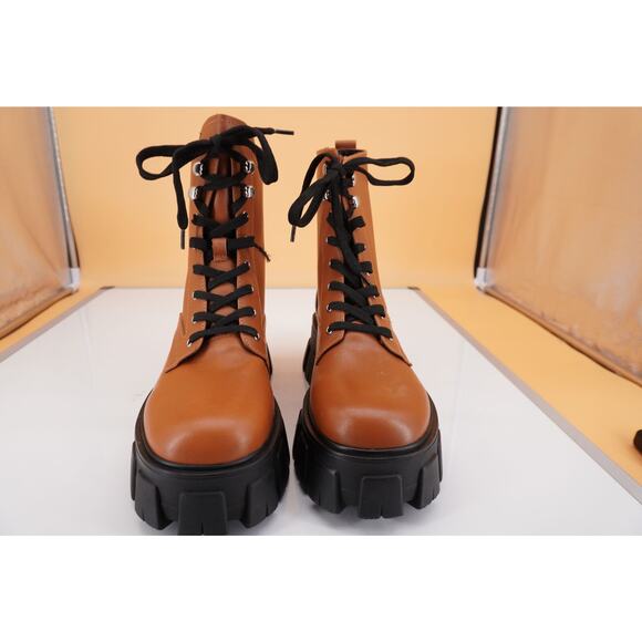 Marc FisherHappy Brown Leather Lace Up Combat Ankle Boot SZ 8 biker Lug platform - Picture 5 of 12